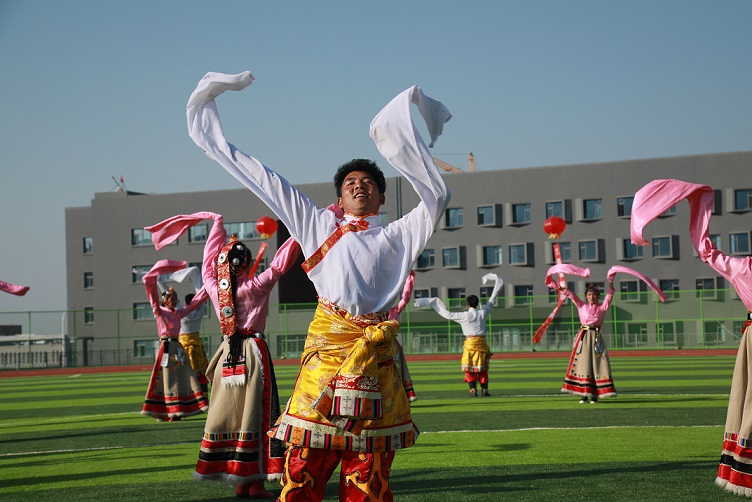 员工课余文化生活